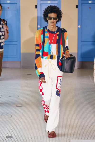 Look 38
